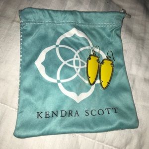 Kendra scott earrings